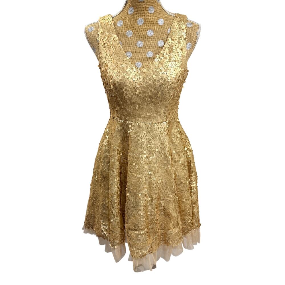 Minuet Gold Sequin Dress Size M